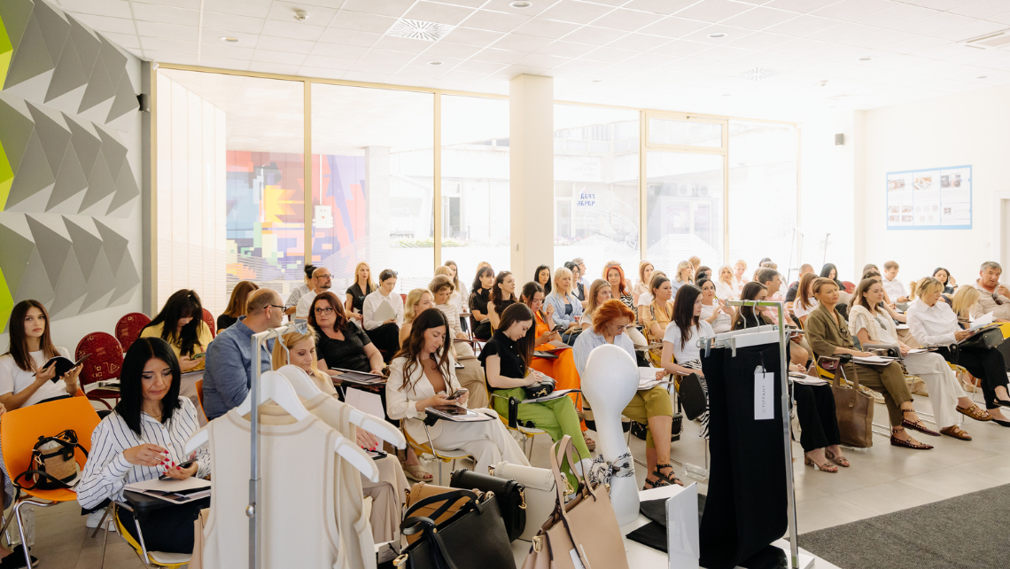 ODRŽANA PRVA EDUKACIJA U OKVIRU TIFFANY AKADEMIJE