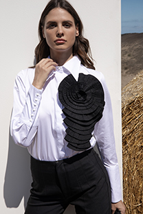 Ženska košulja sa cvetnim detaljem Tiffany Production