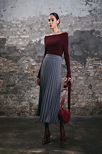 Ženski džemper dugih rukava sa spuštenim ramenima Tiffany Production