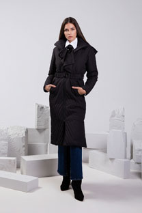 Tiffany Production Prošivena jakna sa kapuljačom i kaišem