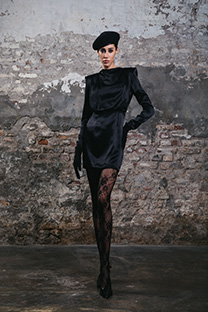 Mini haljina dugih rukava sa asimetričnim detaljem Tiffany Production