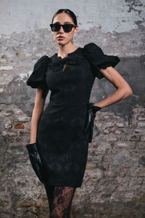 Elegantna mini haljina sa puf ramenima Tiffany Production