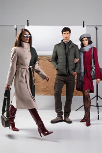 Ženska haljina sa zvonastim rukavima i ukrasnim kaišem Tiffany Production