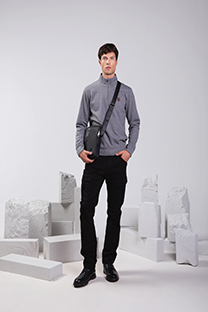 Tiffany Production Muški duks dugih rukava sa rajsferšlusom i visokom kragnom