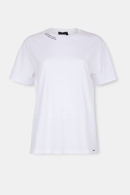 Majica sa diskretnim natpisom Tiffany Production