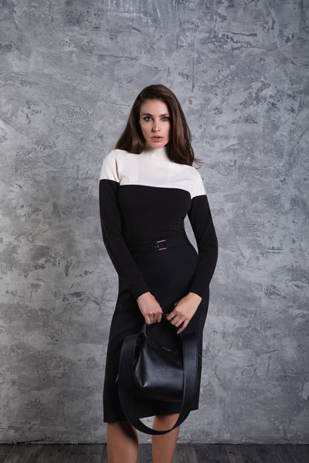 Ženski džemper sa visokom kragnom u dve nijanse Tiffany Production