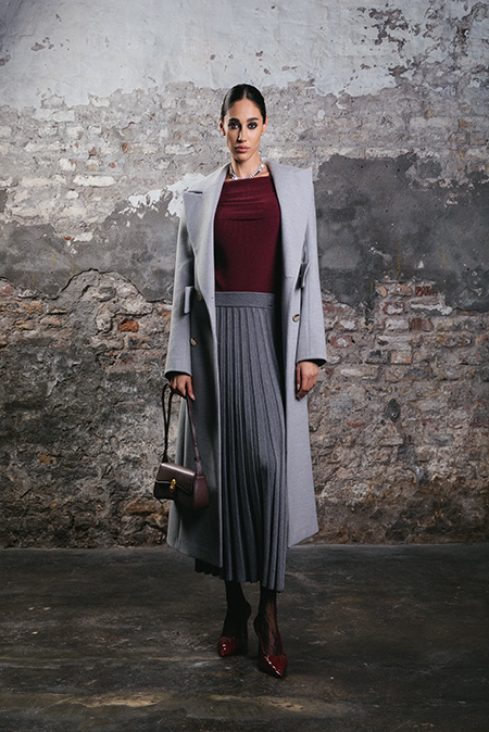 Ženski džemper dugih rukava sa spuštenim ramenima Tiffany Production